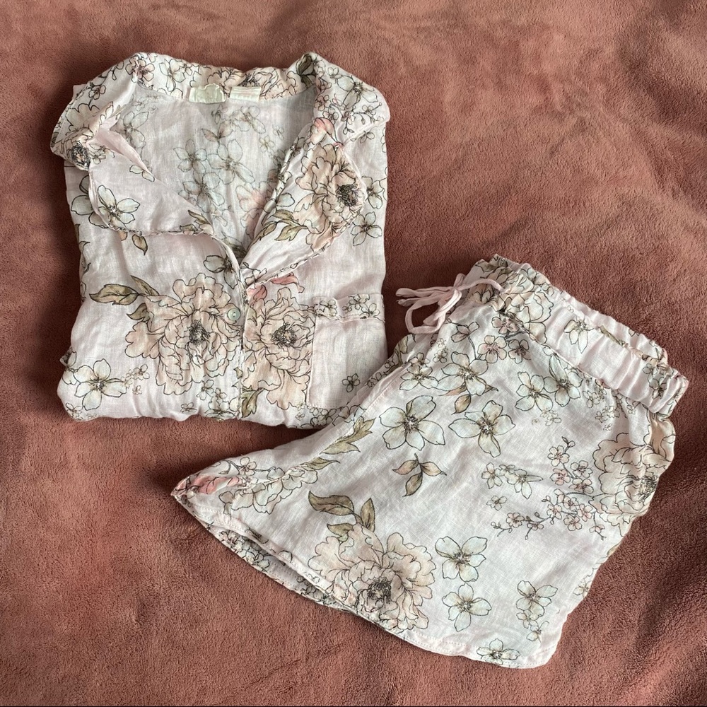 Rachel Ashwell Pajama set